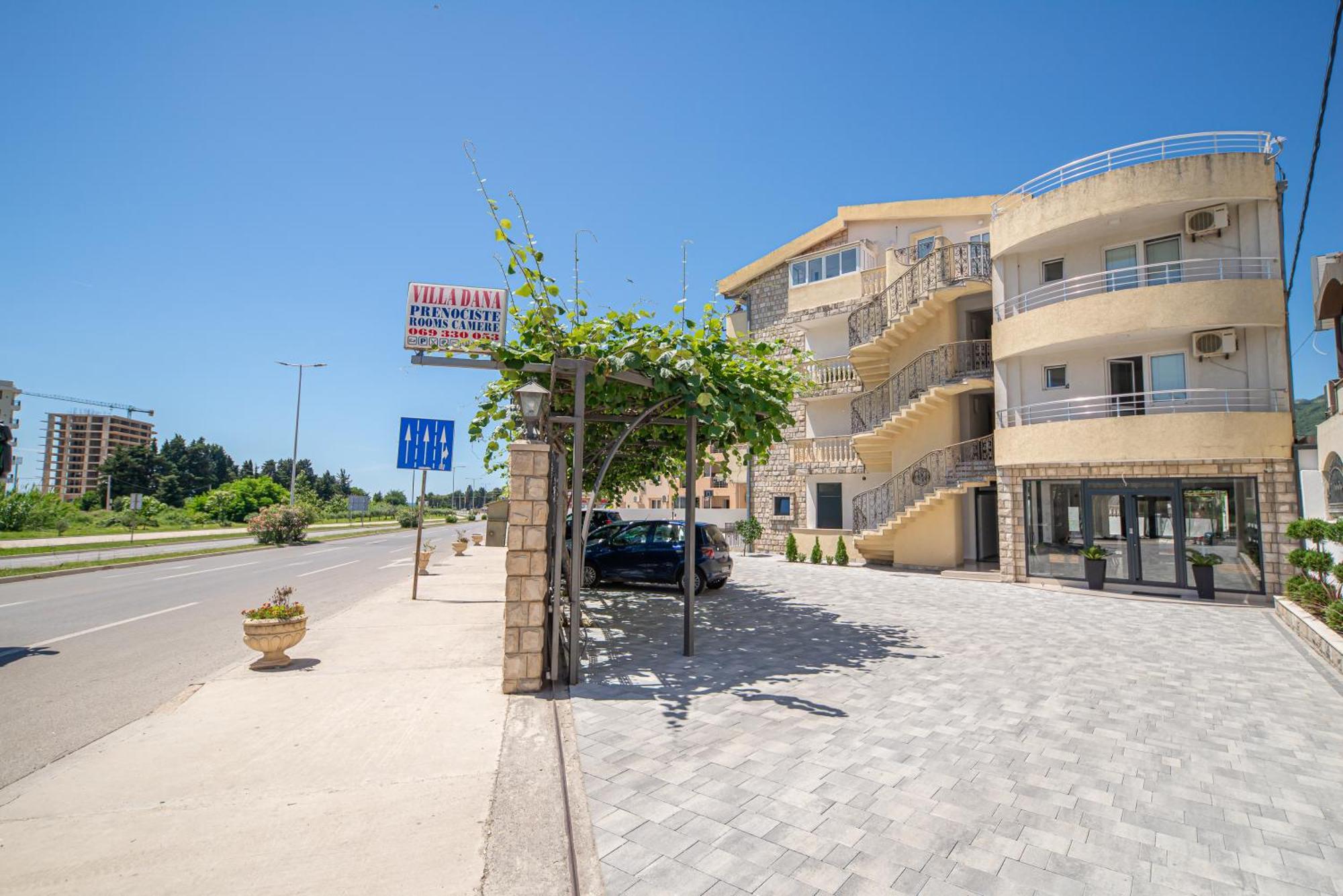 Villa Dana Bar Exterior photo